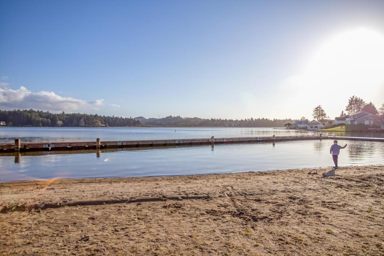 לינקולן סיטי Regatta Park Lake House מראה חיצוני תמונה